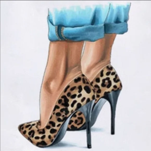 Leopard Stiletto heels graphic tee - Picture 7 of 7